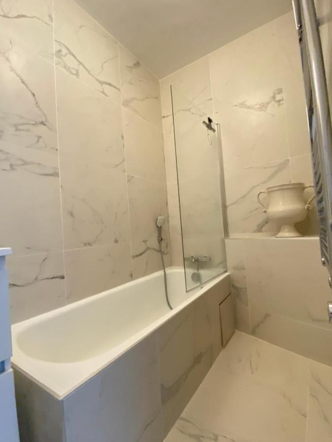 T3 Climatise Villa Juana Avec Parking Et Proche Plage Antibes Bagian luar foto